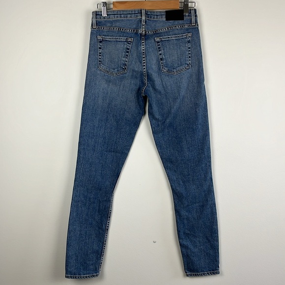 Theory women’s Billy A skinny jeans in medium wash. Size 28 - Picture 9 of 13